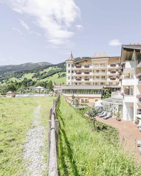 tweede Kosmisch fout Hotels Gerlos: 4 stars at Traumhotel Alpina